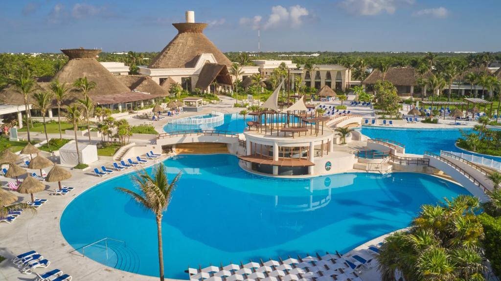 Bahia Principe Grand Tulum Resort