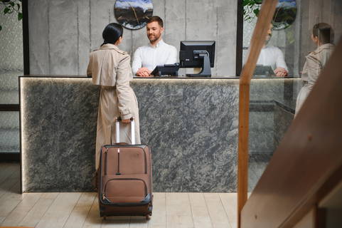 Comment négocier le prix de son hébergement en voyage