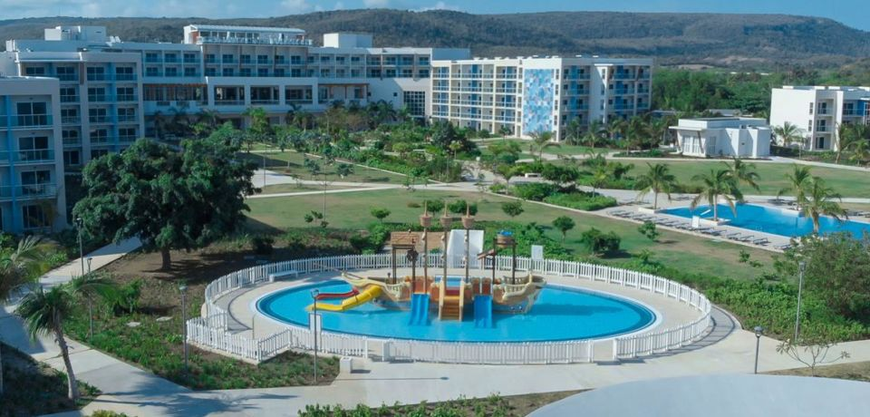 Gran Muthu Almirante Beach Hotel Guardalavaca