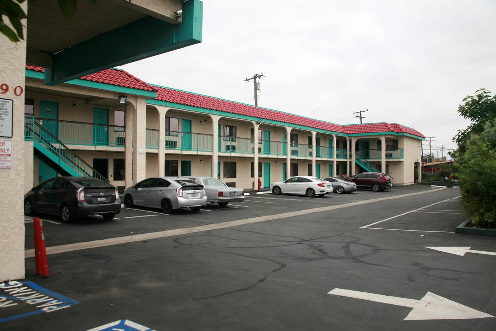 Motel