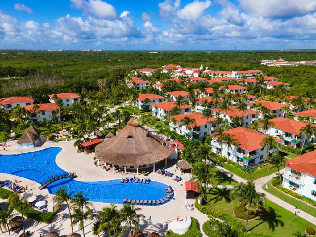 Ocean Maya Royale Beachfront Resort - Adult Only
